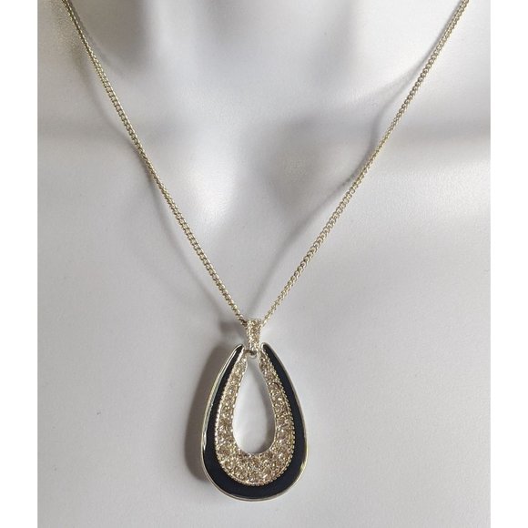 Vintage Black And Silver Teardrop Pendant Necklace - Picture 4 of 4